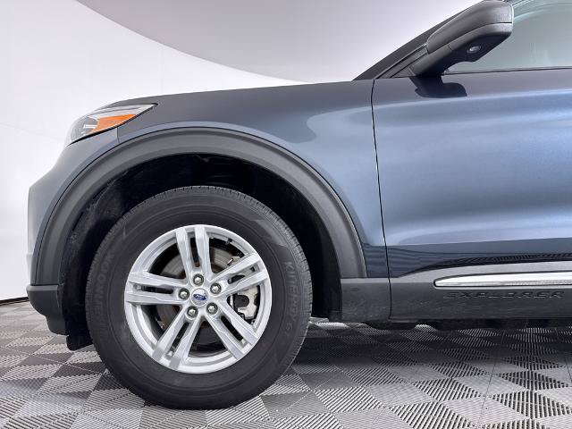 Certified 2024 Ford Explorer XLT w/ Equipment Group 202A AWD/4WD image 18