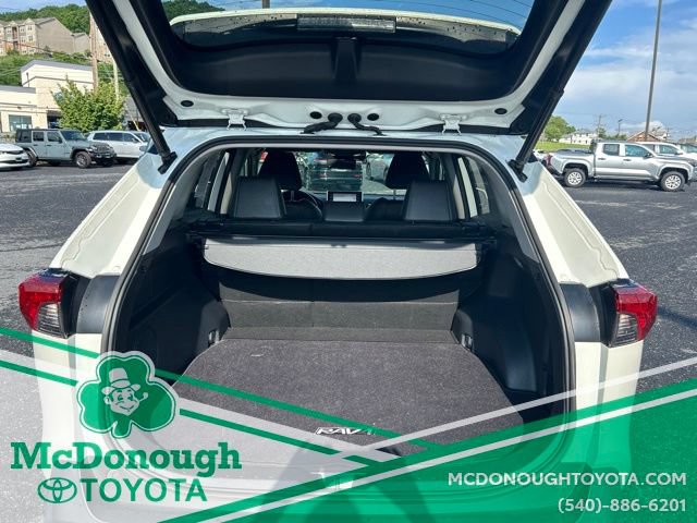 Used 2019 Toyota RAV4 Limited AWD/4WD image 7