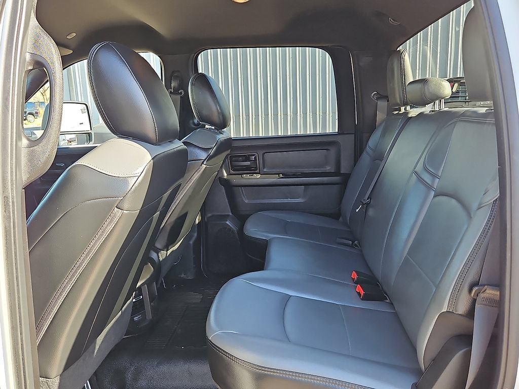 Used 2026 RAM 3500 Tradesman AWD/4WD image 16