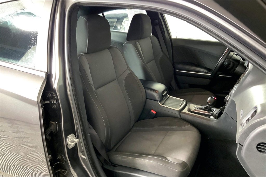 Used 2022 Dodge Charger SXT image 6