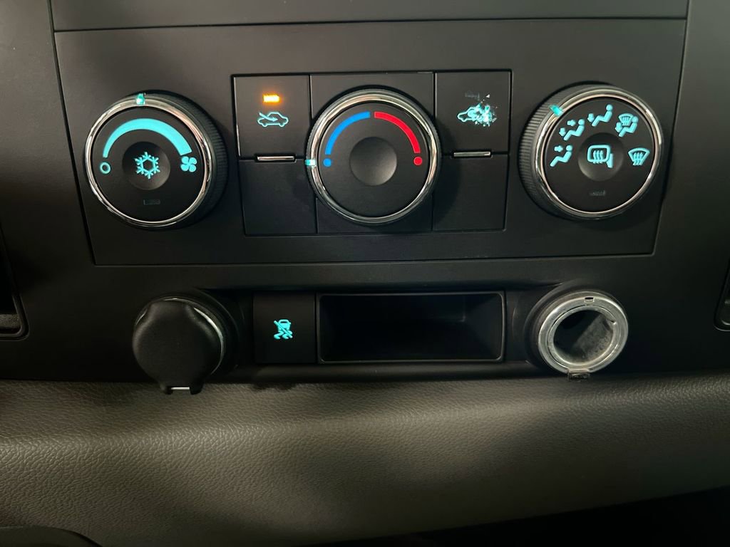 Used 2011 Chevrolet Silverado 1500 LS image 15