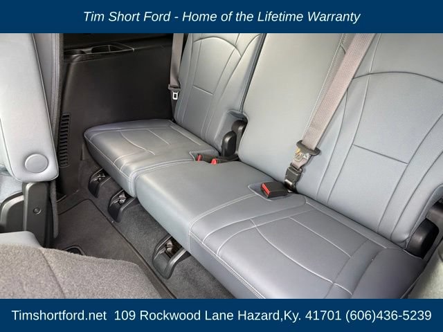 Used 2023 Buick Enclave Essence w/ Experience Buick Package AWD/4WD image 10