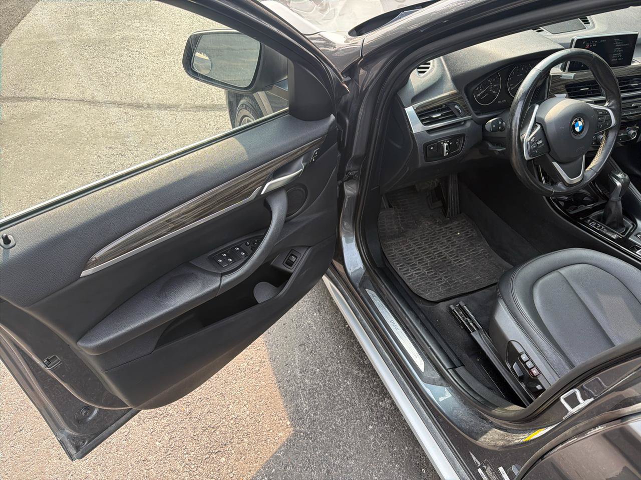 Used 2016 BMW X1 xDrive28i AWD/4WD image 10