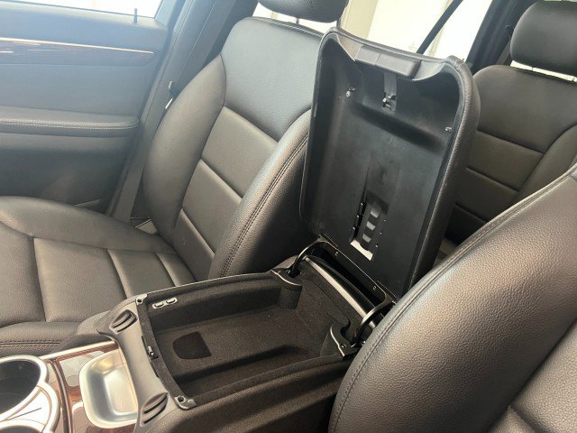 Used 2011 Mercedes-Benz R 350 4MATIC image 30
