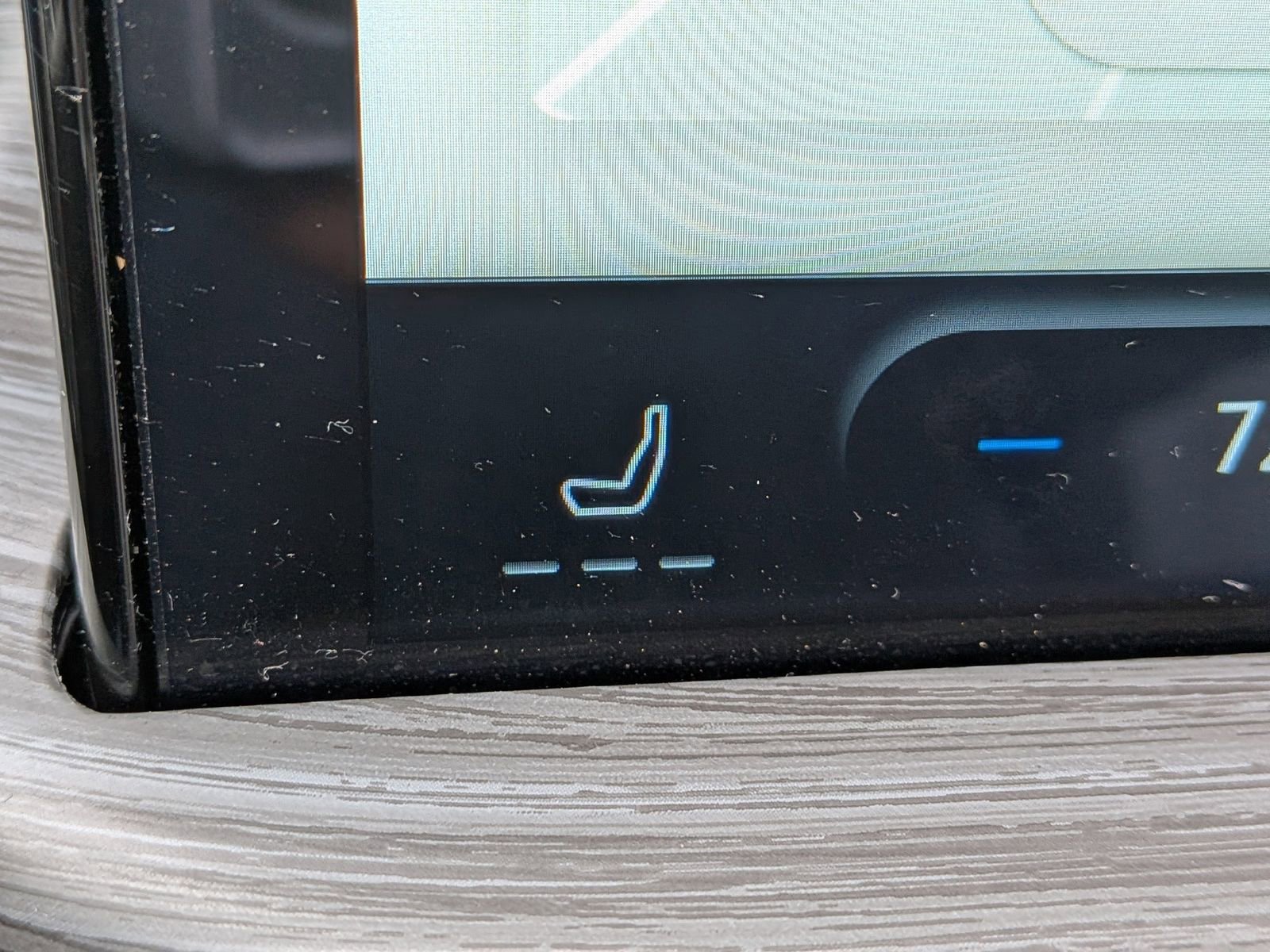 Certified 2025 Ford Escape Platinum image 27