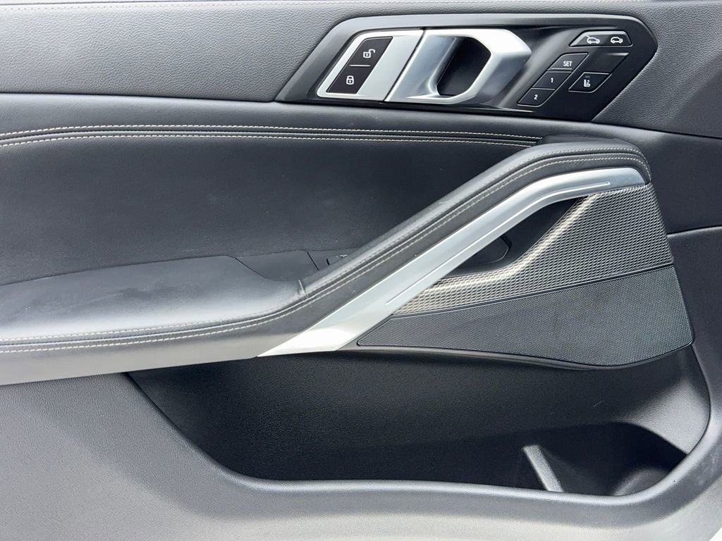 Used 2023 BMW X6 xDrive40i image 40