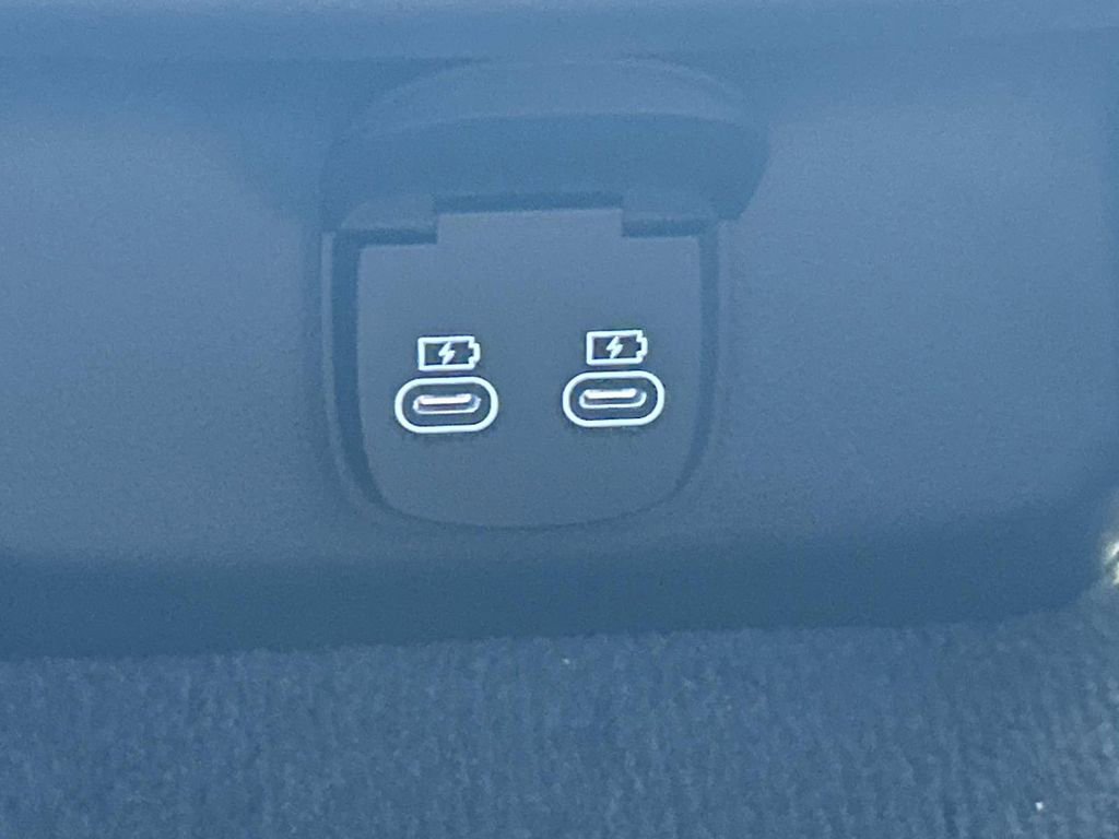 New 2026 Genesis GV70 2.5T Advanced image 26