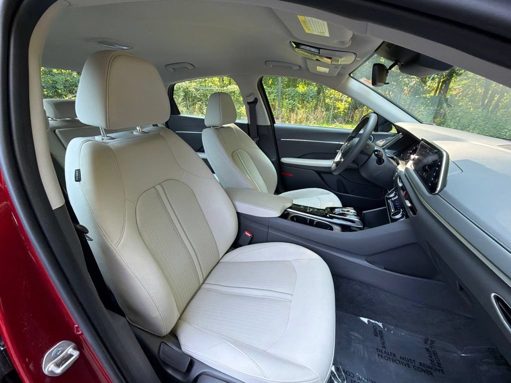 Certified 2023 Hyundai Sonata SEL FWD image 9