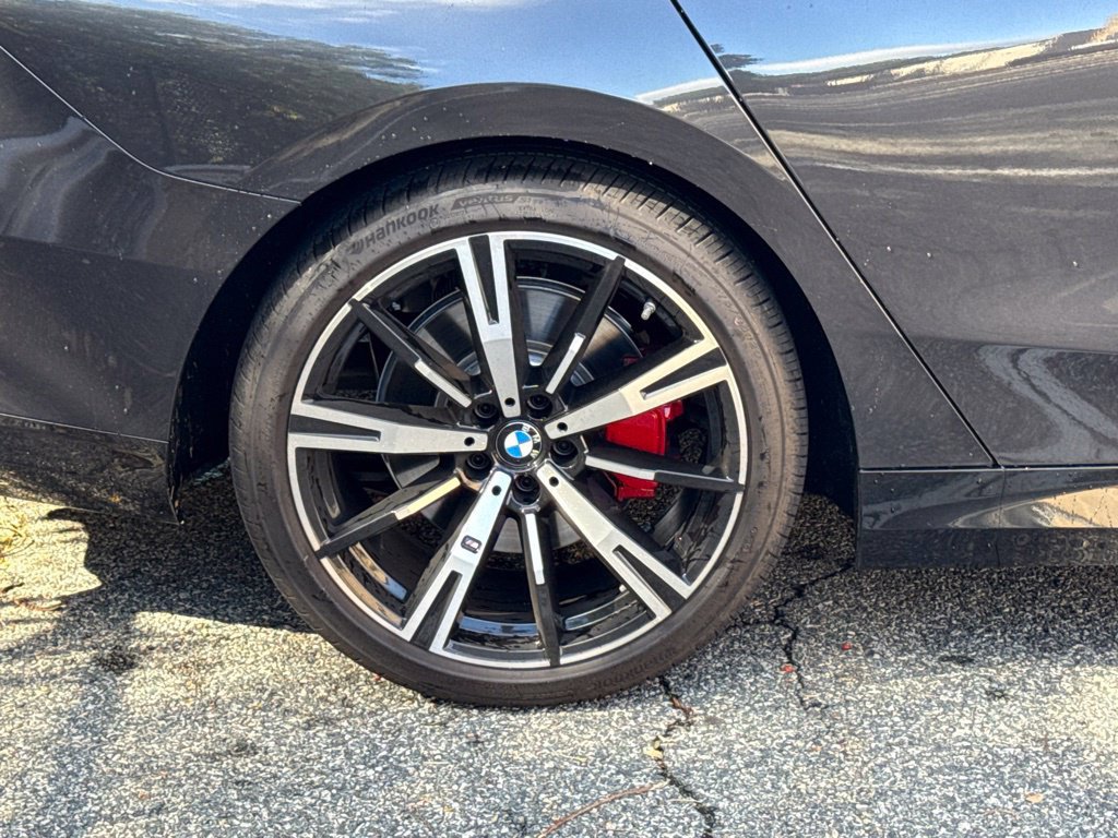 Used 2027 BMW 540i xDrive w/ M Sport Package AWD/4WD image 11