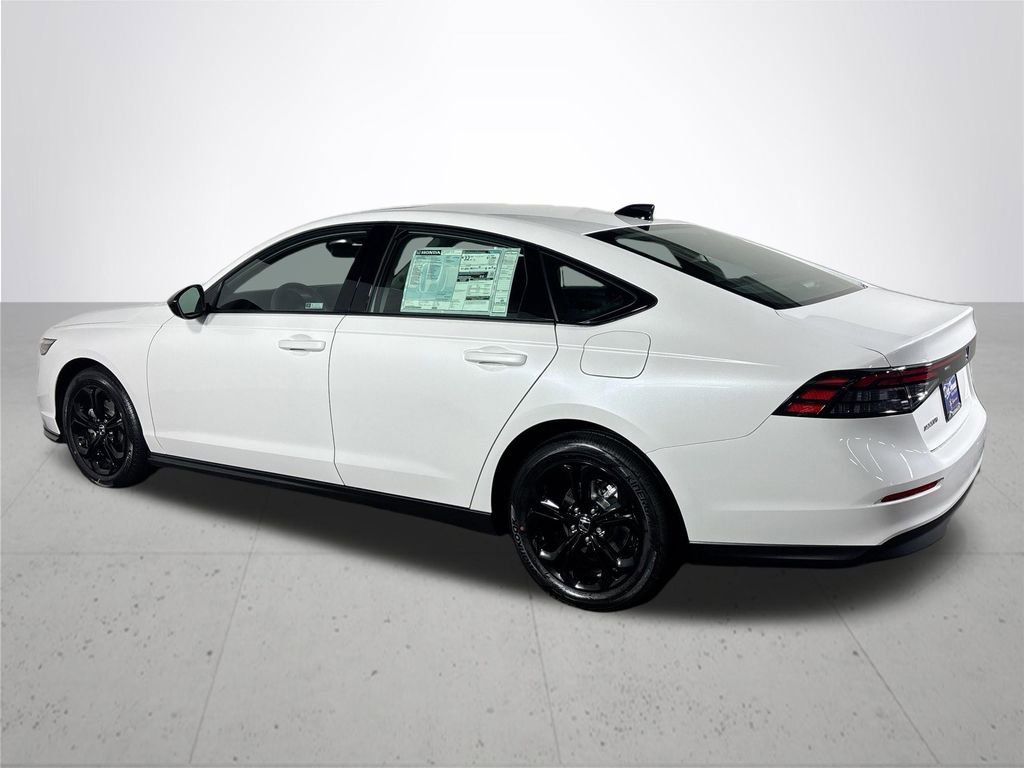 New 2025 Honda Accord SE image 9