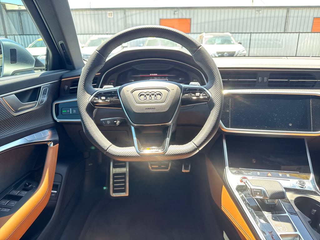 Used 2023 Audi RS 6 AWD/4WD image 13
