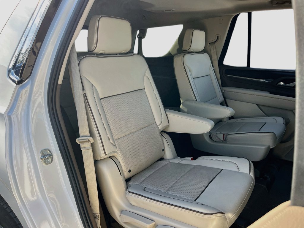 Used 2024 GMC Yukon Denali w/ Max Trailering Package AWD/4WD image 29