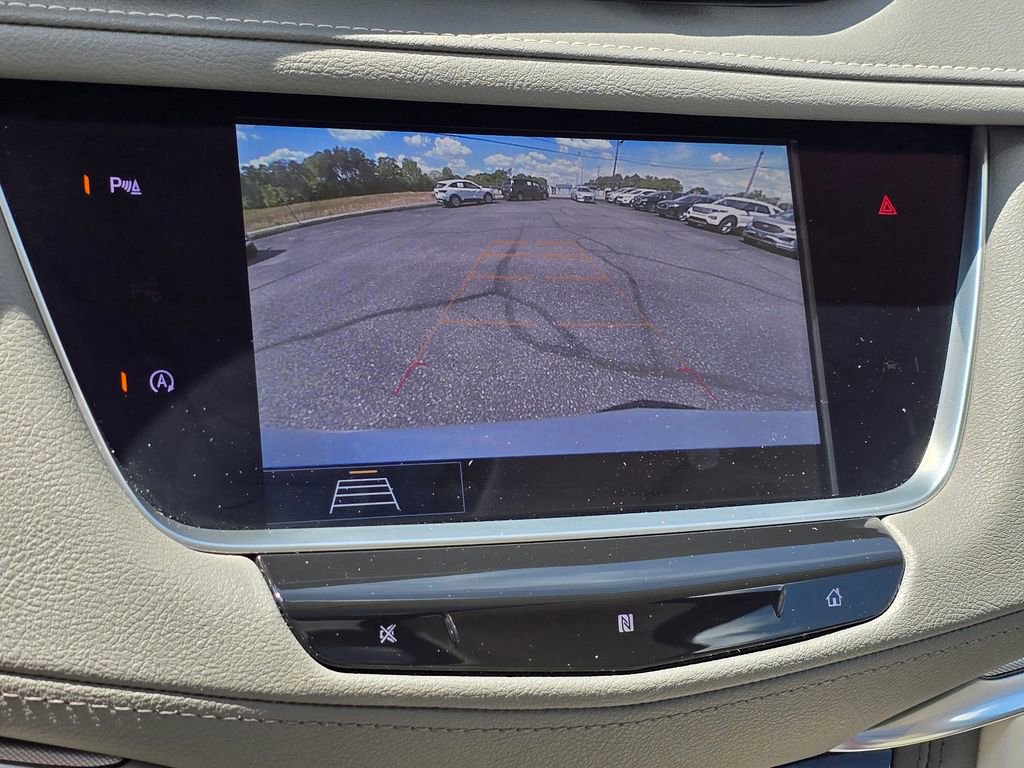 Used 2020 Cadillac XT5 Premium Luxury image 5