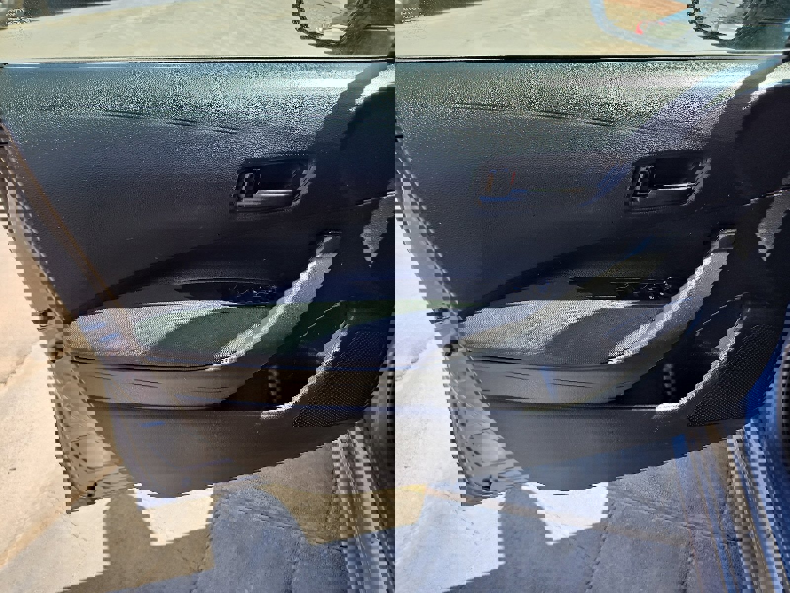 Used 2023 Toyota Corolla LE image 8