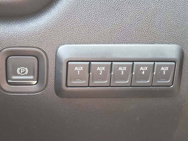 New 2026 GMC Sierra 2500 Pro w/ Convenience Package image 10