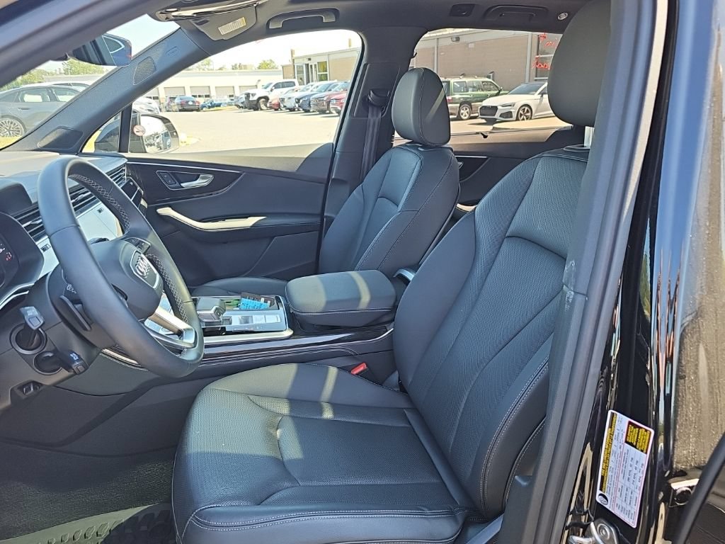 Used 2026 Audi Q7 3.0T Premium Plus AWD/4WD image 3