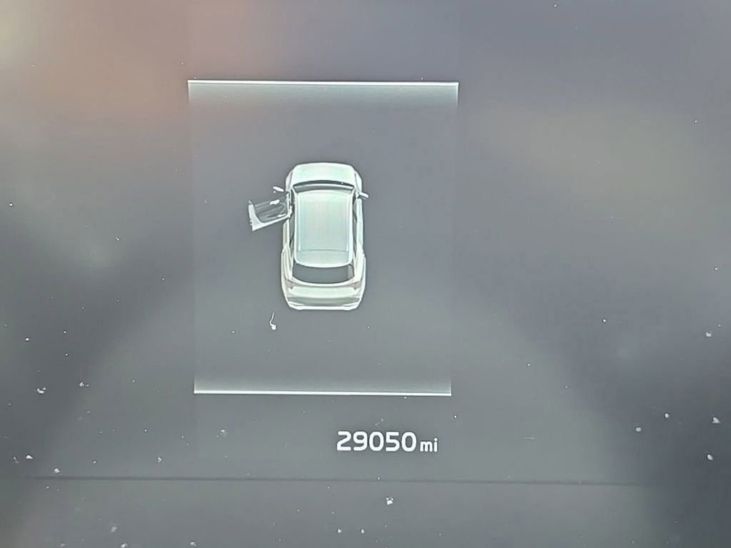 Used 2023 Kia Sportage LX image 14