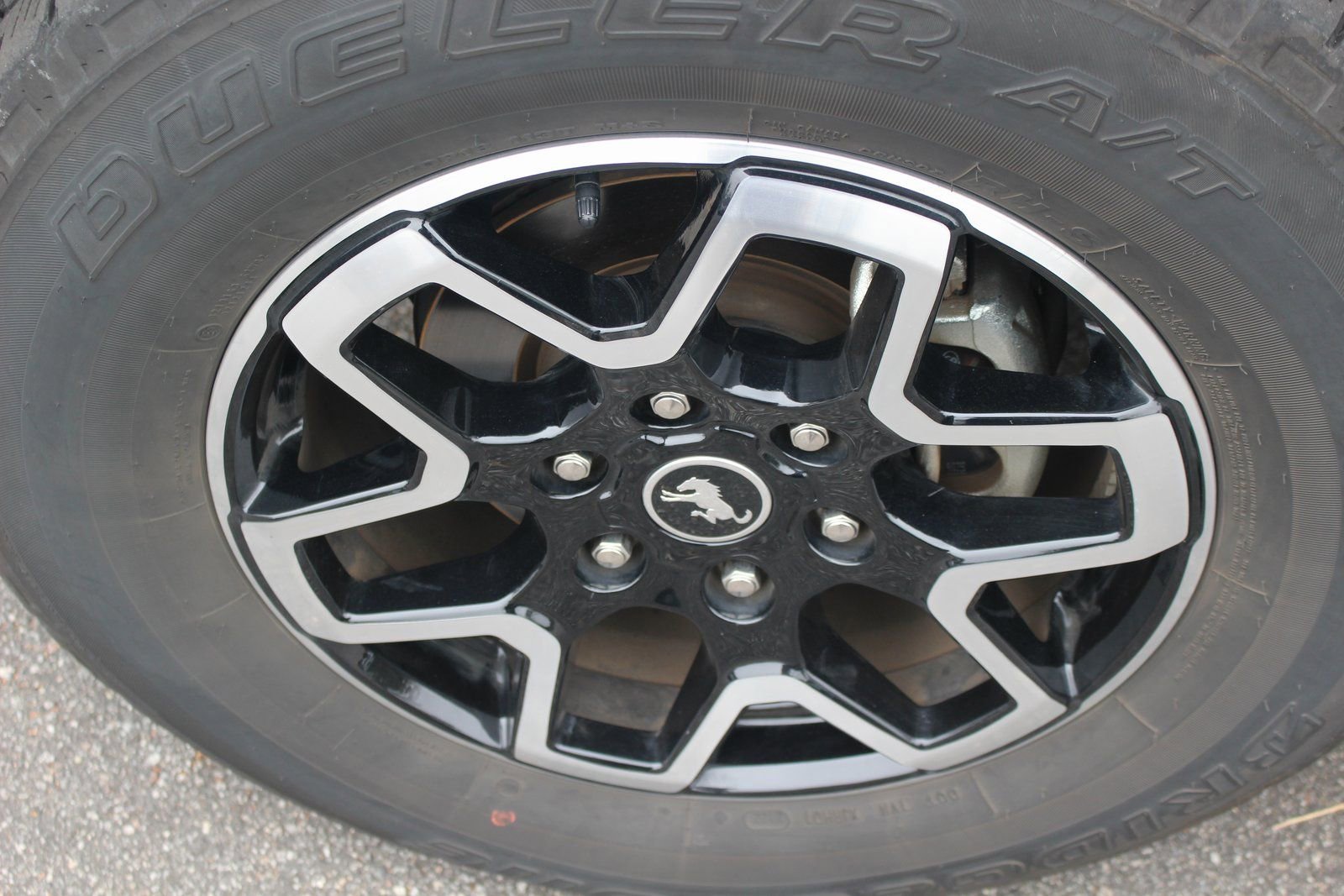 Used 2022 Ford Bronco Outer Banks image 14