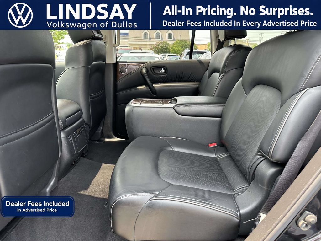 Used 2017 INFINITI QX80 4WD w/ Driver Assistance Package image 16