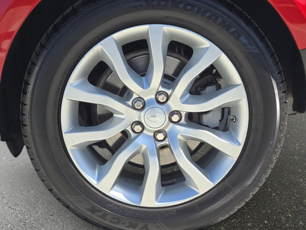 Used 2016 Land Rover Range Rover Sport HSE AWD/4WD image 39