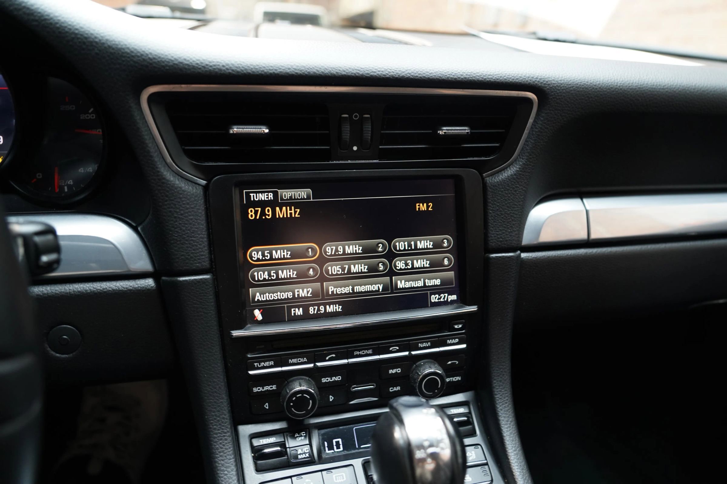 Used 2012 Porsche 911 Carrera S image 47