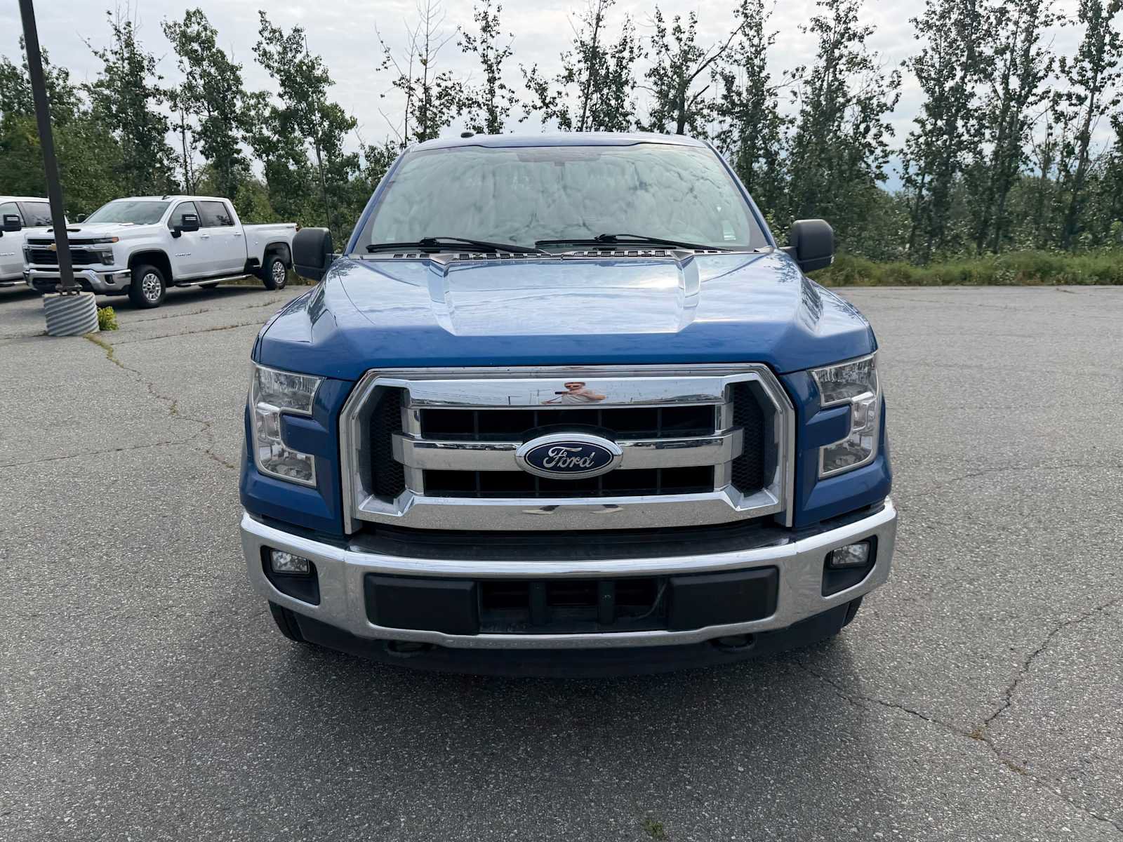 Used 2017 Ford F150 XLT w/ Equipment Group 301A Mid AWD/4WD image 4