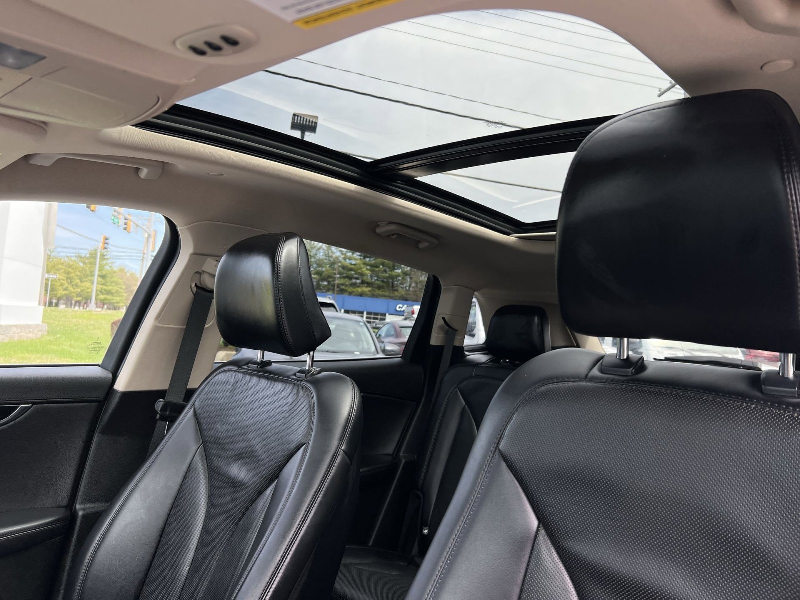 Used 2022 Lincoln Nautilus Reserve image 24