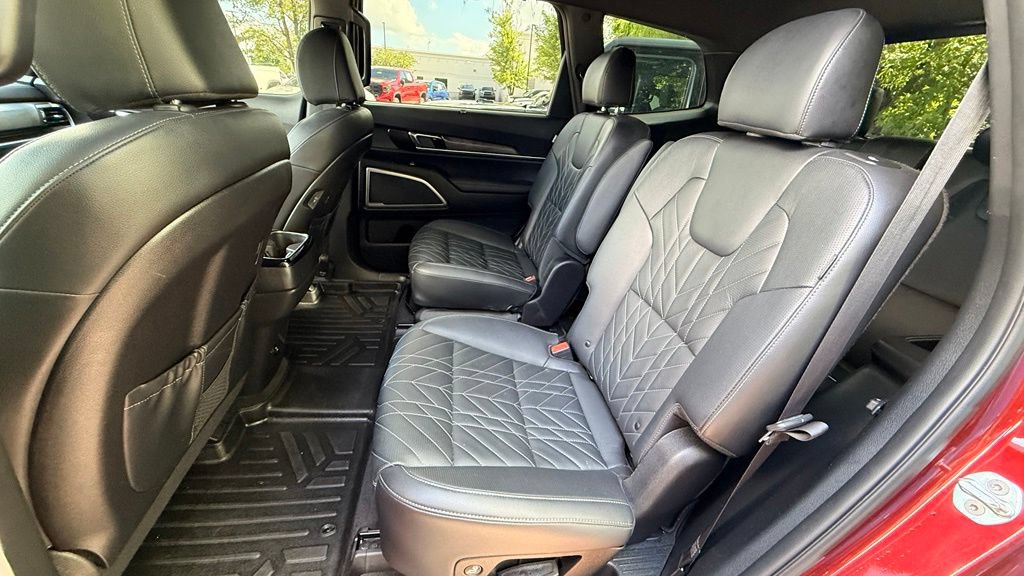 Used 2023 Kia Telluride EX X-Line AWD/4WD image 35