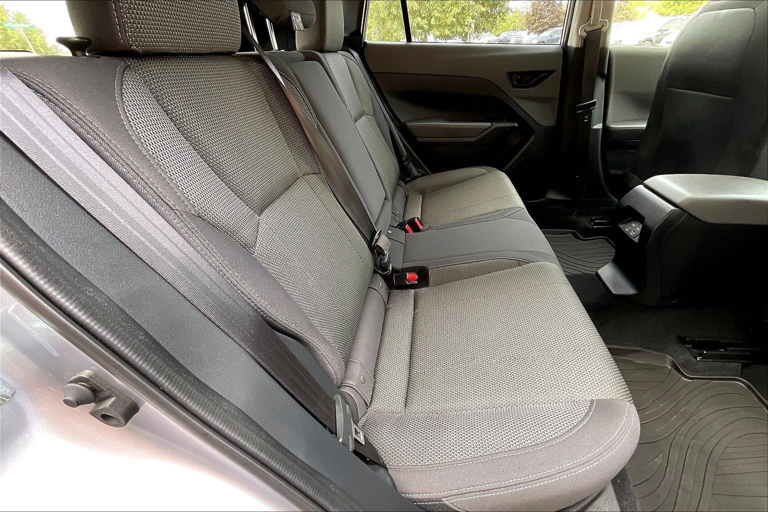 Used 2024 Subaru Crosstrek 2.0i Premium AWD/4WD image 20