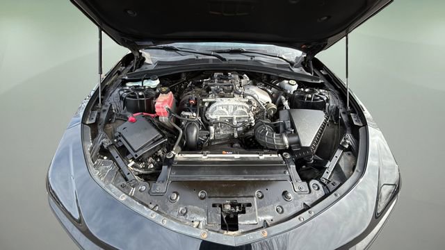 Used 2019 Chevrolet Camaro LS RWD image 31