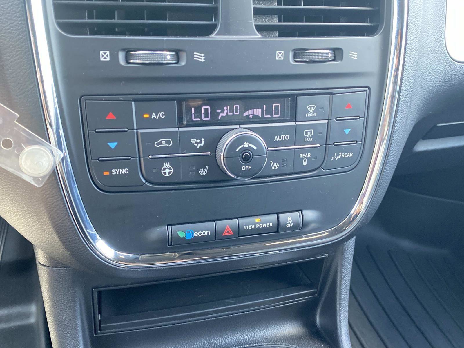 Used 2019 Dodge Grand Caravan GT image 28