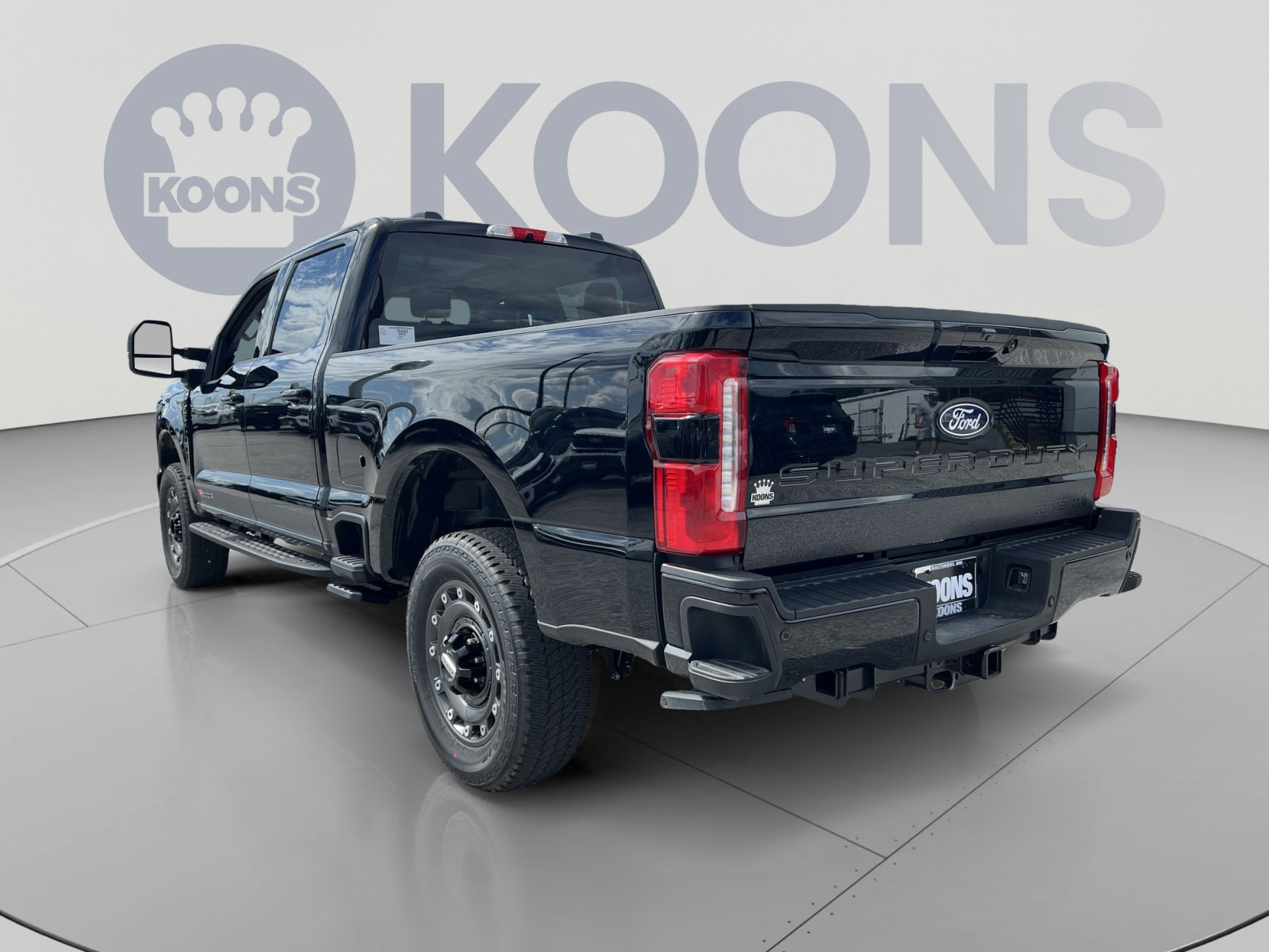 New 2027 Ford F250 XLT w/ XLT Premium Package AWD/4WD image 4