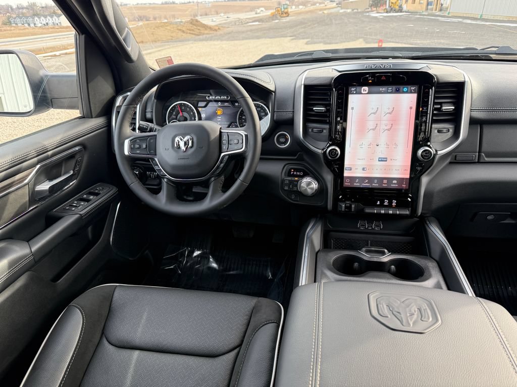 New 2026 RAM 1500 Laramie w/ Sport Appearance Package AWD/4WD image 17