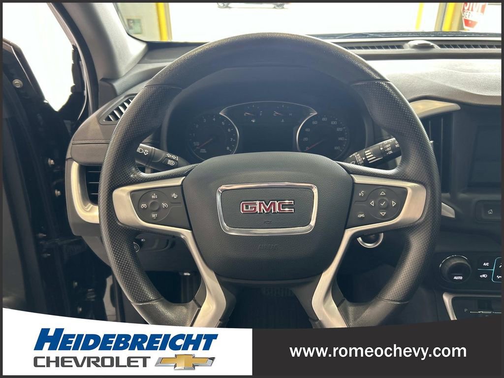 Certified 2022 GMC Terrain SLE w/ Driver Convenience Package AWD/4WD image 18