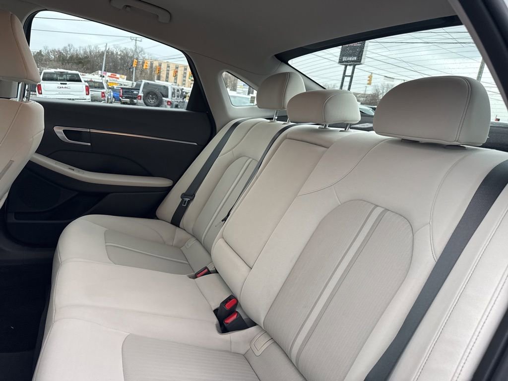 Used 2021 Hyundai Sonata SEL w/ Cargo Package image 30