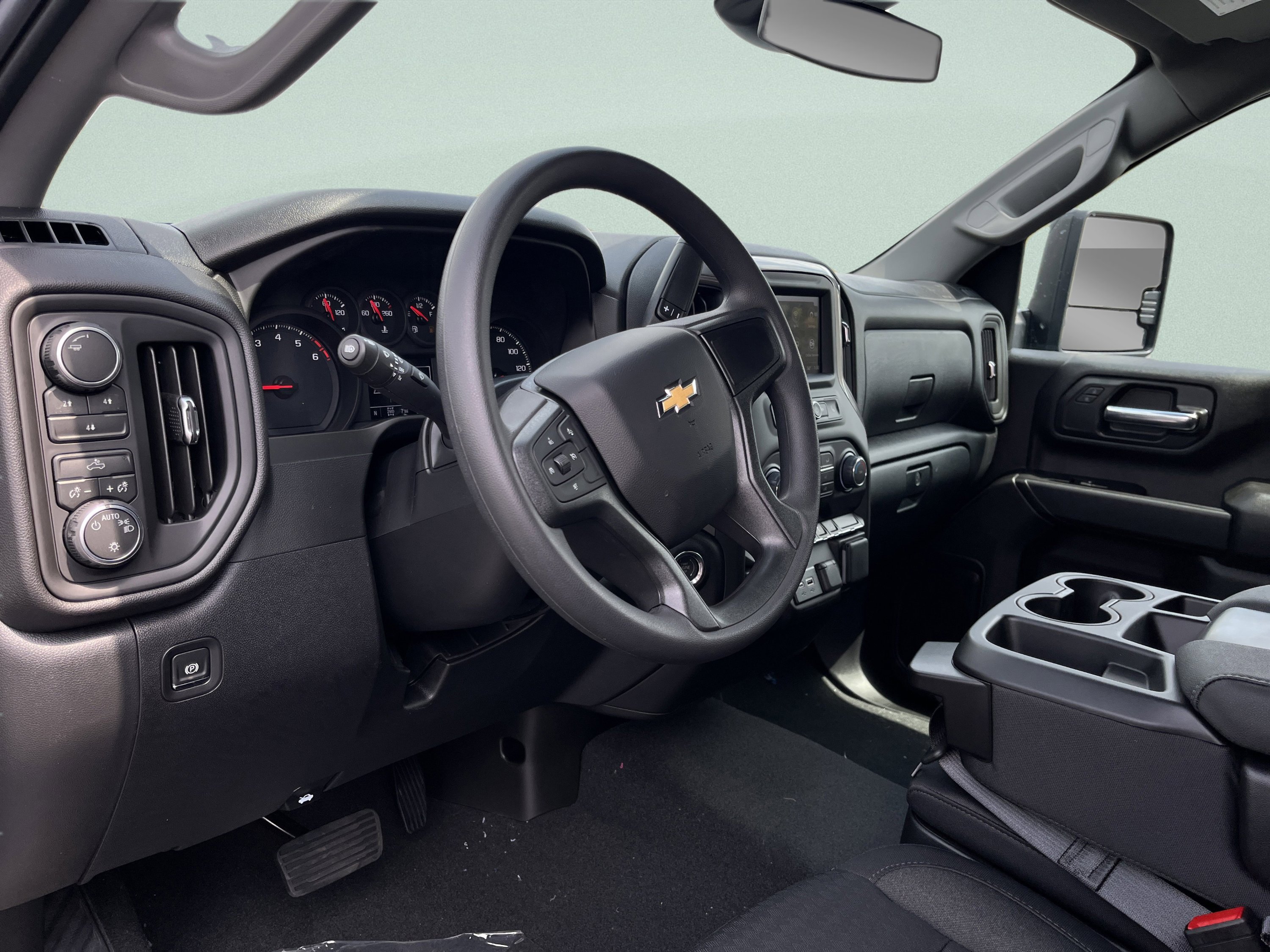New 2026 Chevrolet Silverado 2500 Custom w/ Custom Convenience Package AWD/4WD image 30