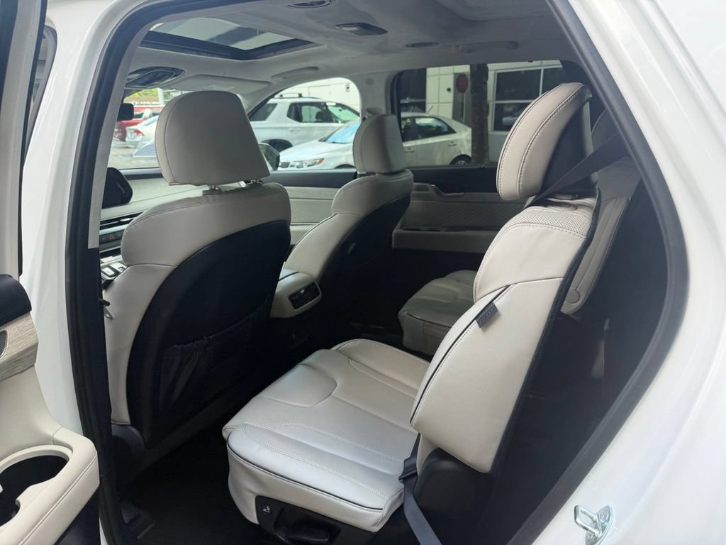 Used 2024 Hyundai Palisade Calligraphy AWD/4WD image 15