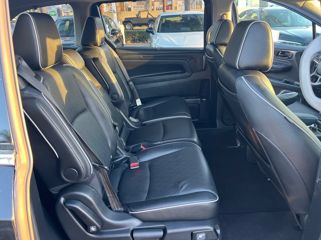 Used 2023 Honda Odyssey Elite image 35