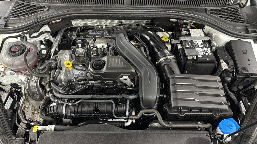 Certified 2024 Volkswagen Jetta Sport image 37