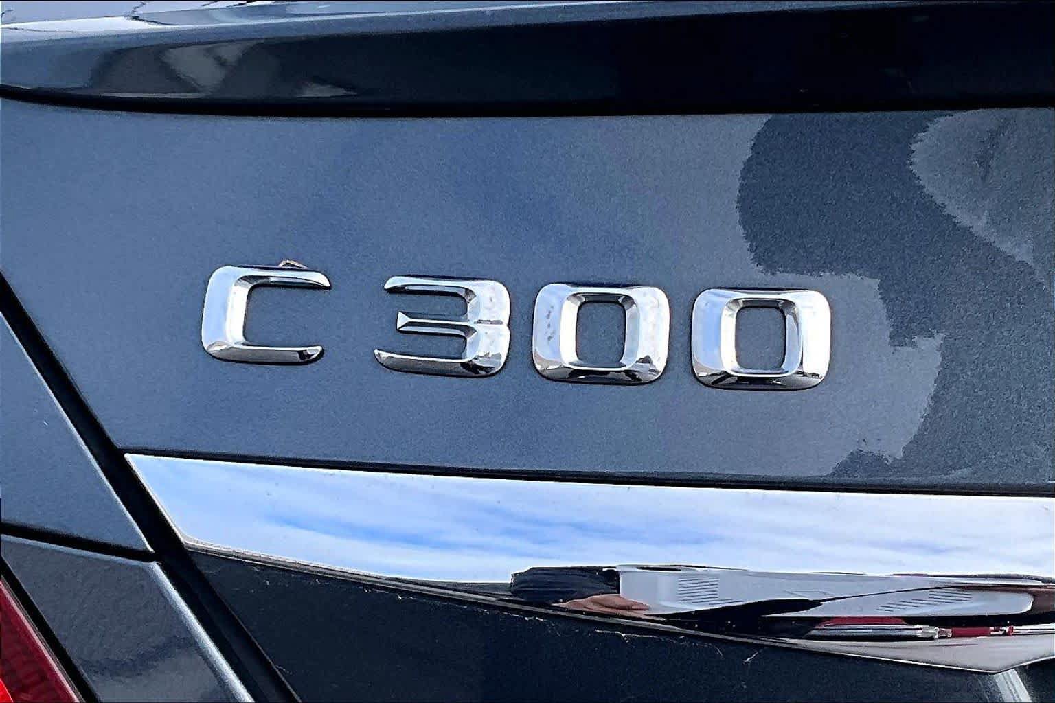 Used 2016 Mercedes-Benz C 300 4MATIC Sedan image 30