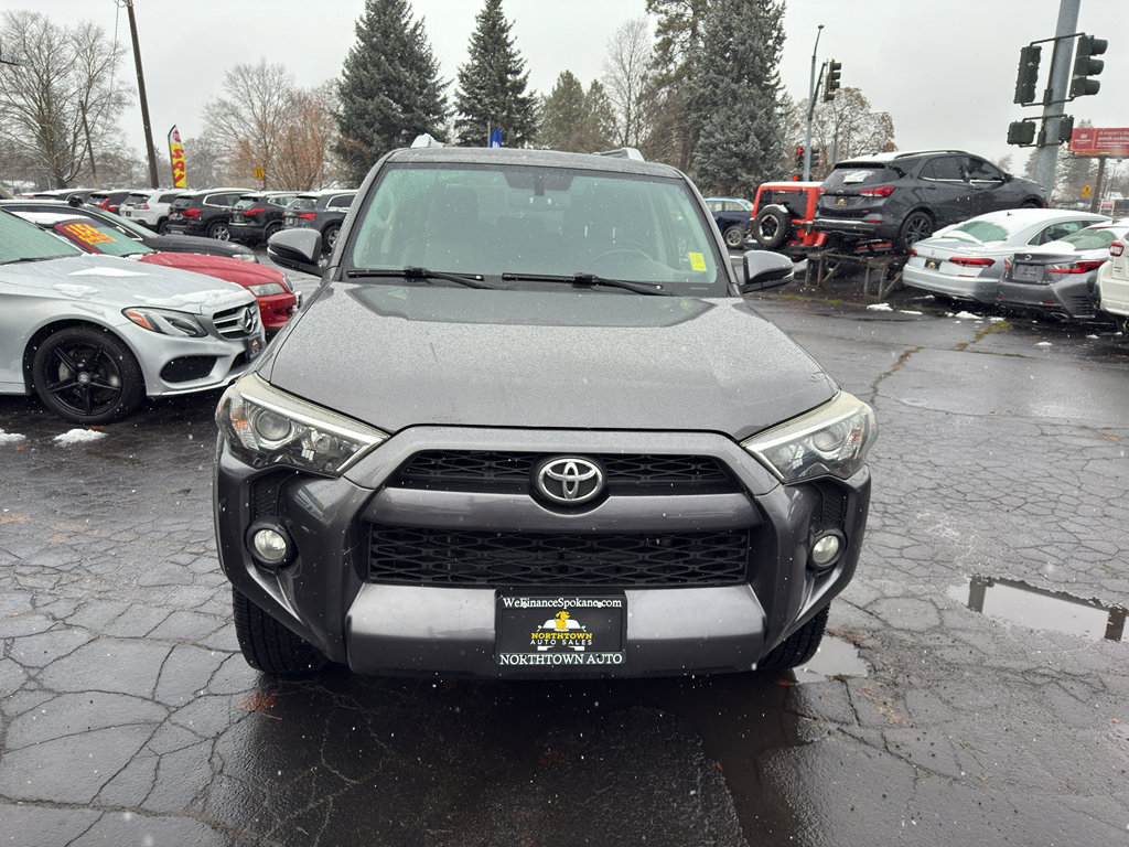 Used 2017 Toyota 4Runner SR5 image 9