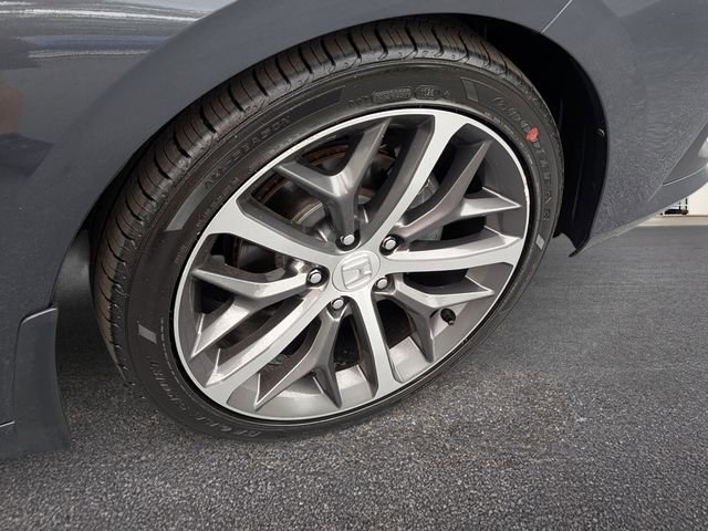 Used 2023 Honda Civic Touring image 5