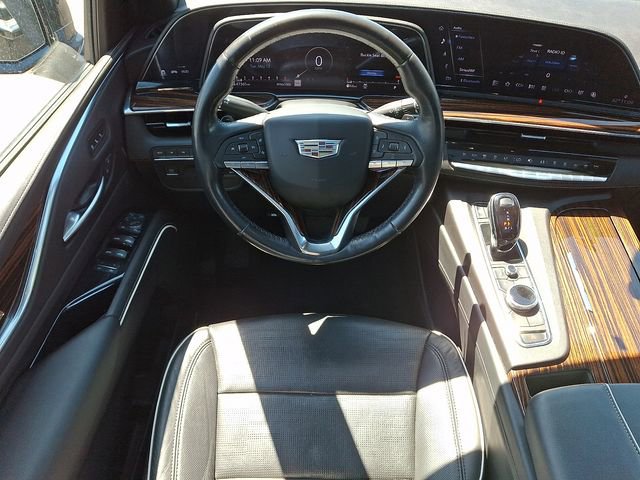 Certified 2022 Cadillac Escalade Premium Luxury AWD/4WD image 11