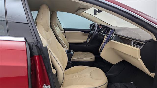 Used 2013 Tesla Model S Performance RWD image 19