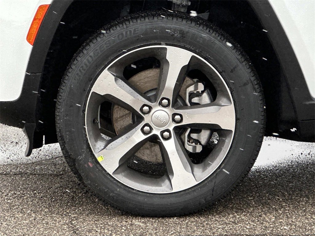 New 2026 Jeep Grand Cherokee L Limited image 8