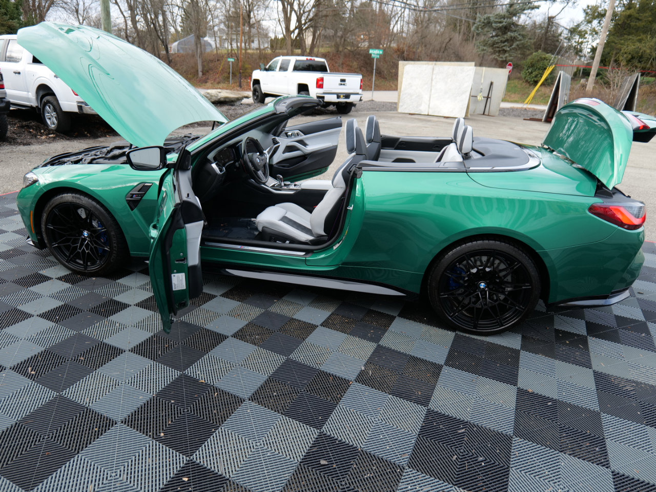 Used 2022 BMW M4 xDrive Competition image 55