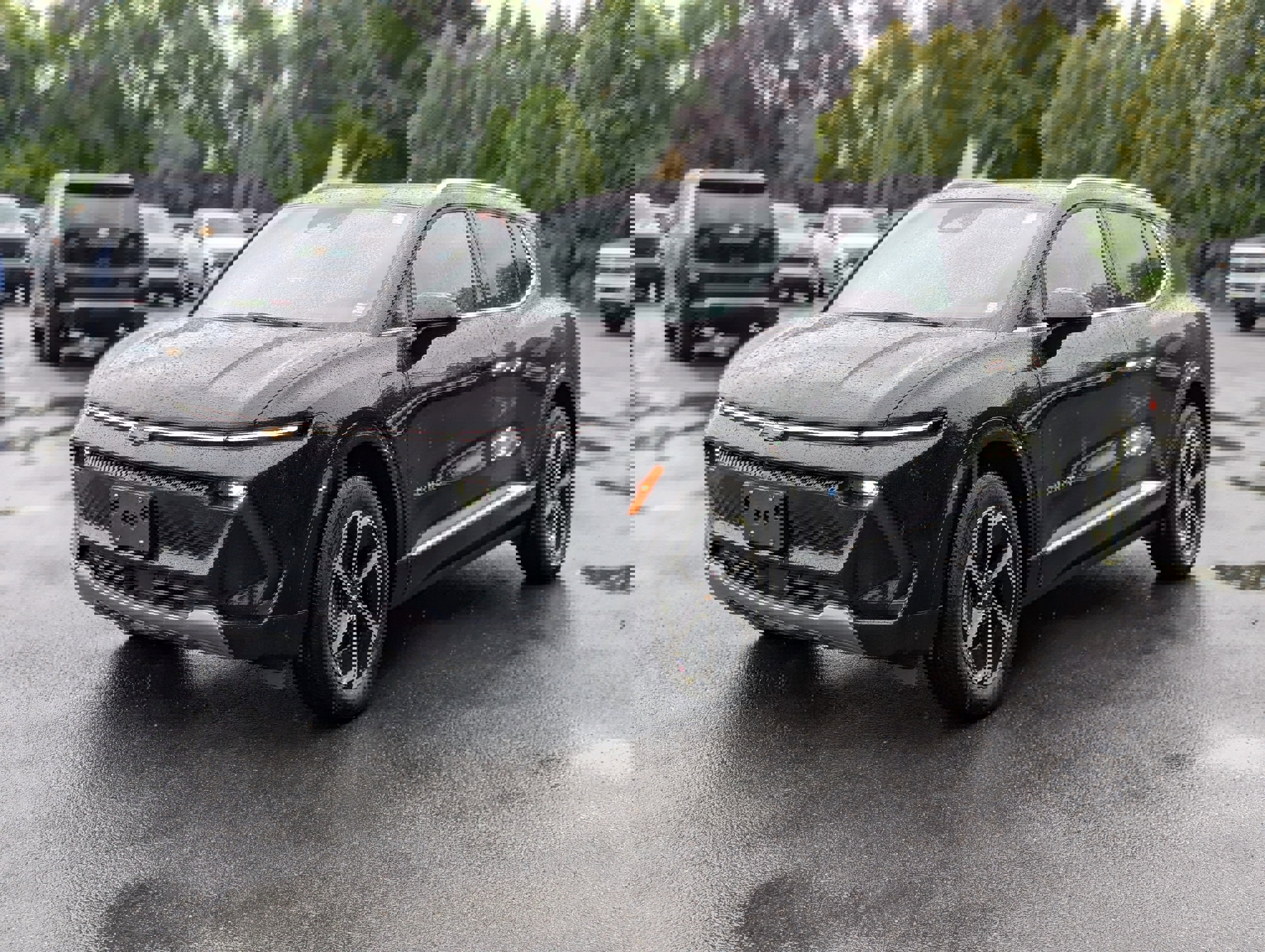 New 2025 Chevrolet Equinox EV LT image 13