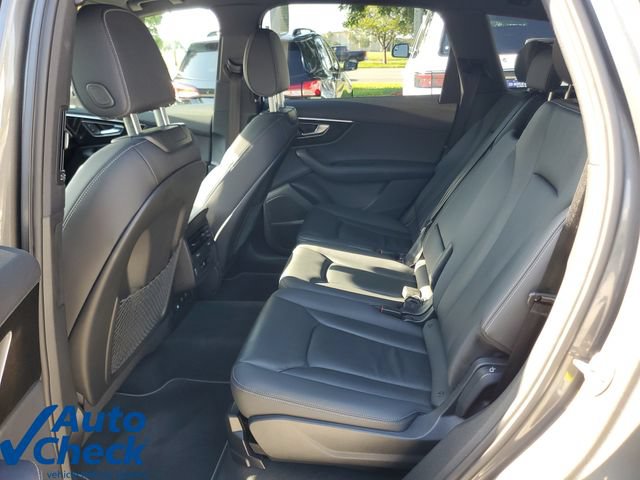Used 2025 Audi Q7 3.0T Premium Plus AWD/4WD image 11