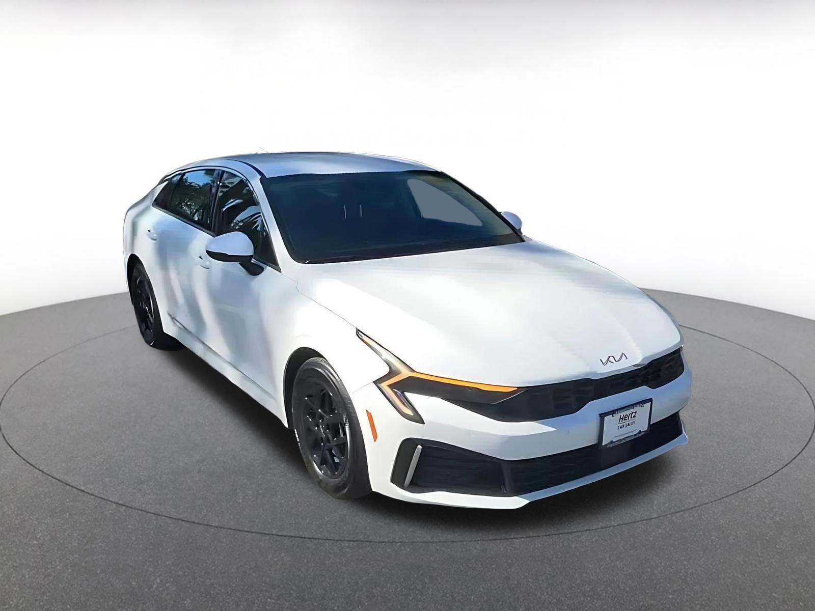 Used 2025 Kia K5 LXS image 3