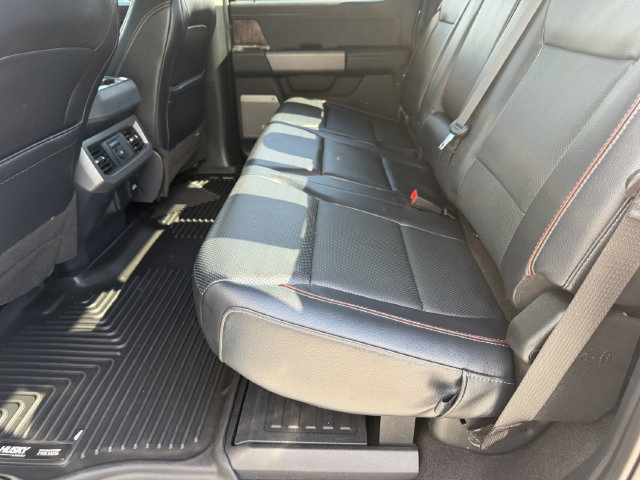 Used 2023 Ford F250 Lariat w/ Sport Appearance Package AWD/4WD image 23